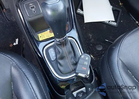 2020 Jeep Compass Limited Fwd from USA, damaged, VIN 3C4NJCCB2LT114607